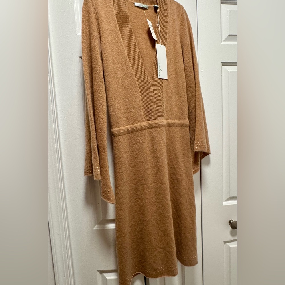 100% Cashmere Tan Long Sleeve Sweater Dress w/Belt